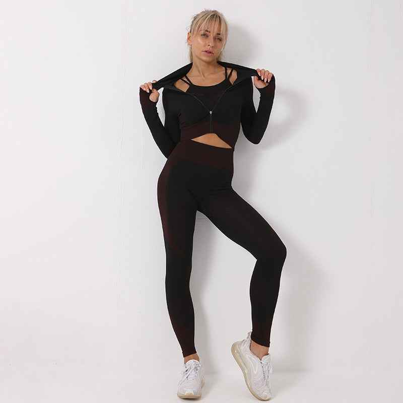 women’s workout tracksuit