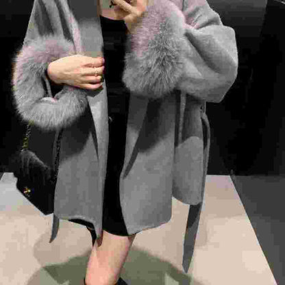 Women’s Hepburn-Style Wool Blend Coat – Lace-Up Furry Sleeves Casual
