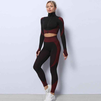 women’s workout tracksuit